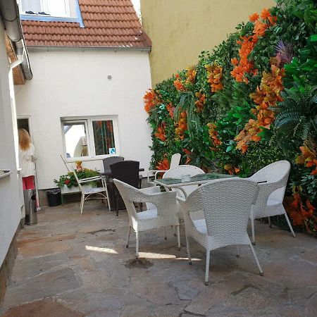Pension Haus Baron 2 Friedrichsfeld Edingen-Neckarhausen Exteriér fotografie