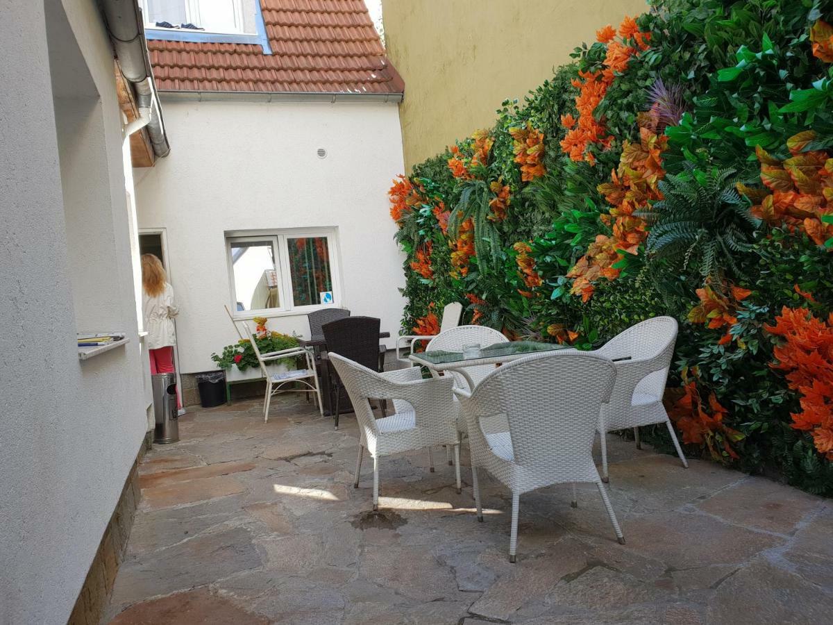 Pension Haus Baron 2 Friedrichsfeld Edingen-Neckarhausen Exteriér fotografie